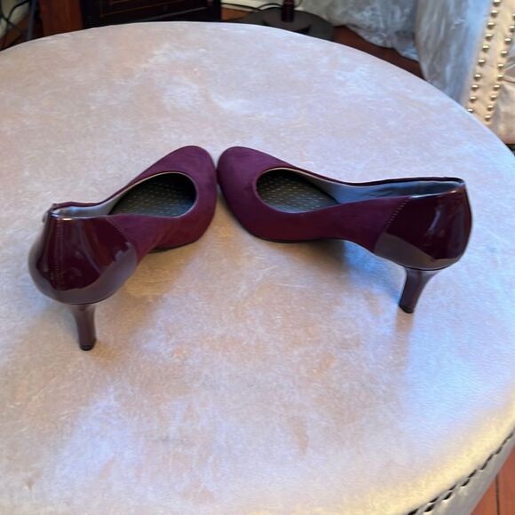 Life Stride Flex SZ 8.5 SOFT SYSTEM Plum Cranberry Pumps EUC - Picture 6 of 10